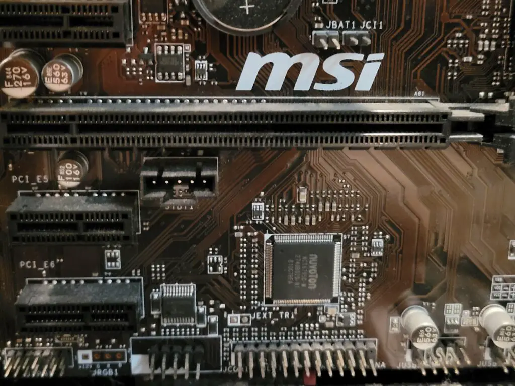 PCIe Slots on MSI motherboard