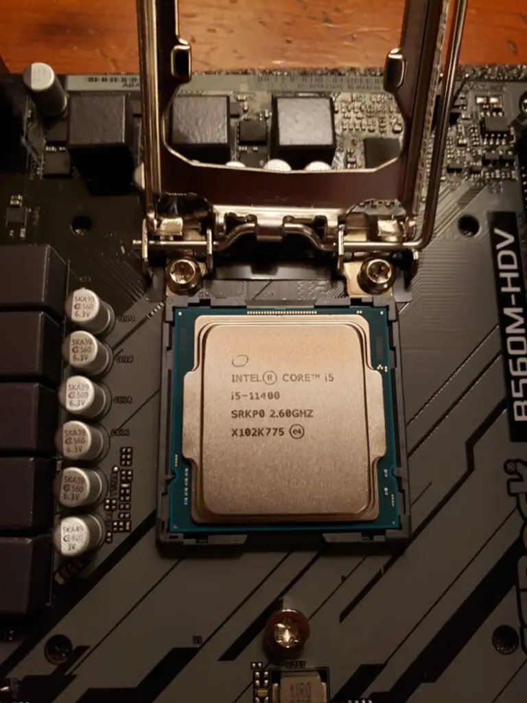 Installing an Intel Core i5-11400 into the motherboard and CPU Socket